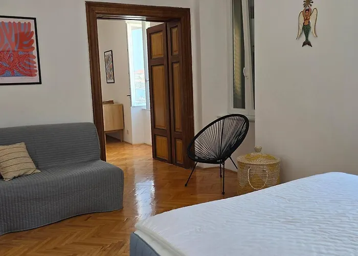 Apartament Marineta Sunset *