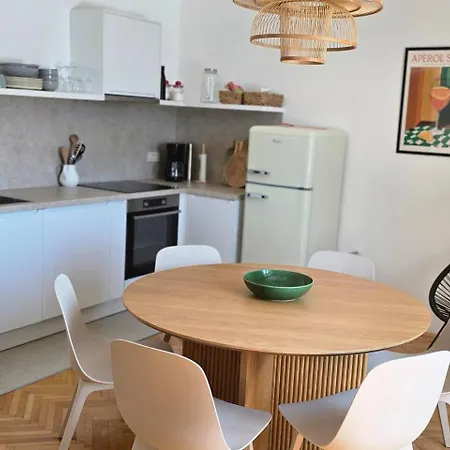 Marineta Sunset Apartman *